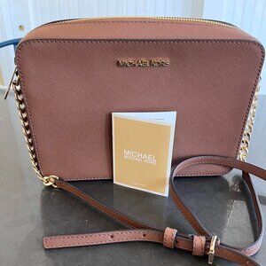 Michael Kors Crossbody Light Brown Leather Bag - Never Used - With Care Card